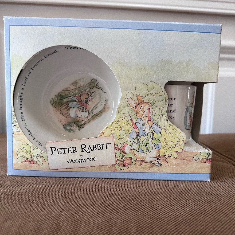 Peter Rabbit by Wedgwood Bowl and Cup Set